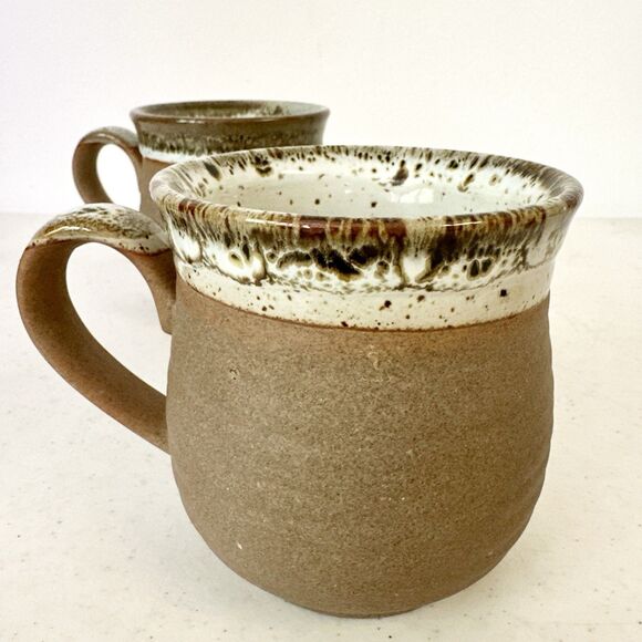 Set Of Two Dipped Spotted Glaze STONEWARE Mugs Pottery Rustic - Picture 9 of 11